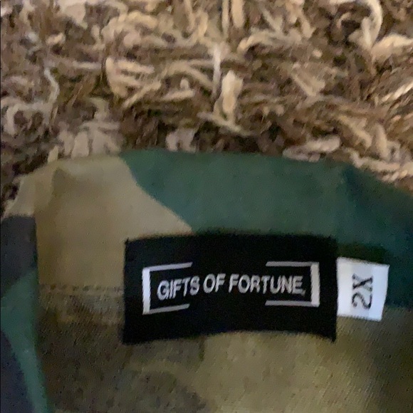 Button down Army camouflage shirt - Picture 4 of 4